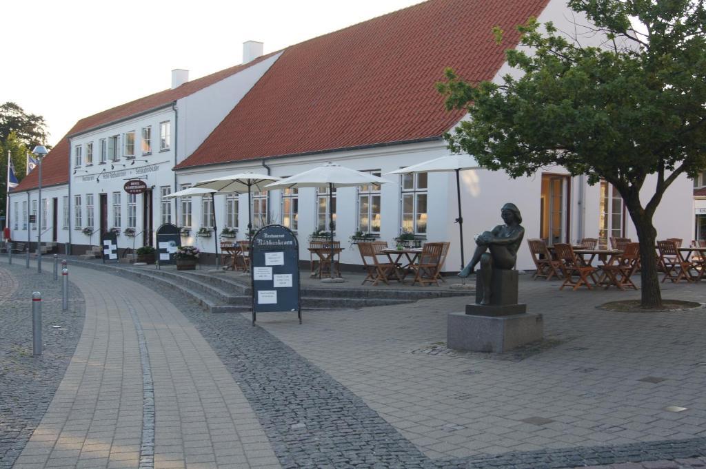 Hotel Radhuskroen Frederikssund Exterior photo